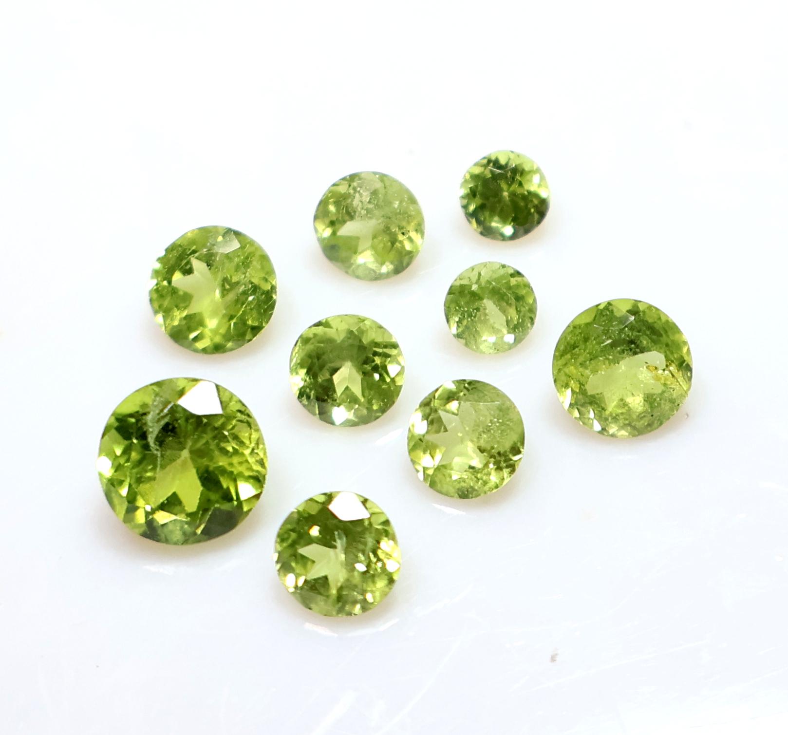 6.35 Ct Natural Green Peridot Round Faceted Lot: Loose Gemstones, 7-4mm