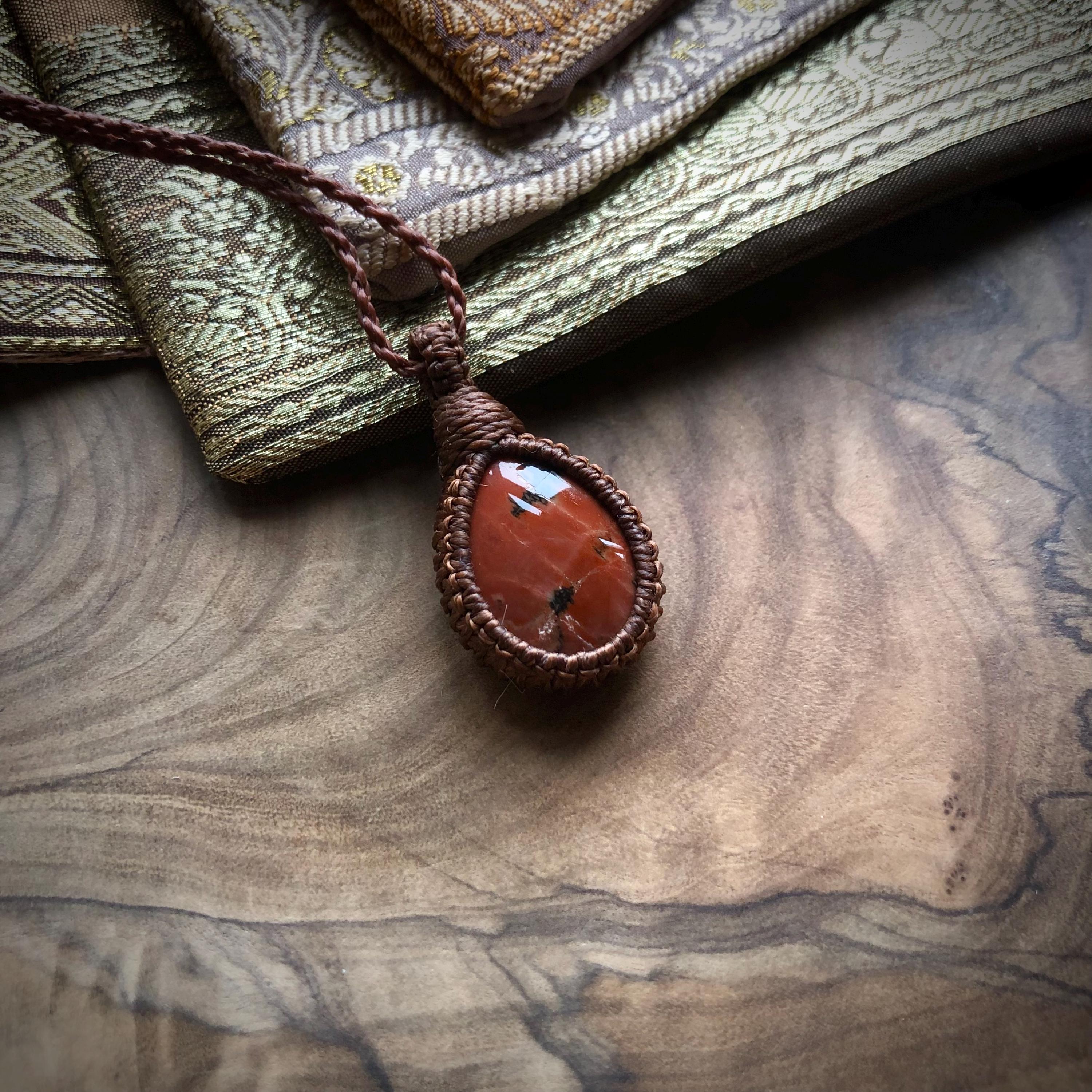Little Petrified Wood Pendant, Arizona, Red Wood Pendant, Necklace With Petrified Wood, Fossilized Wood, Macrame Necklace, Brown Cord