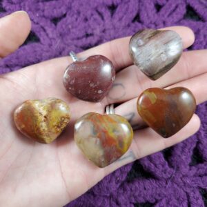 5 Petrified Wood Heart Crystals Polished Stones Red Brown Hearts Madagascar heart shaped carving wholesale bulk lot parcel 5 Petrified Wood Heart Crystals Polished Stones Red Brown Hearts Madagascar heart shaped carving wholesale bulk lot parcel