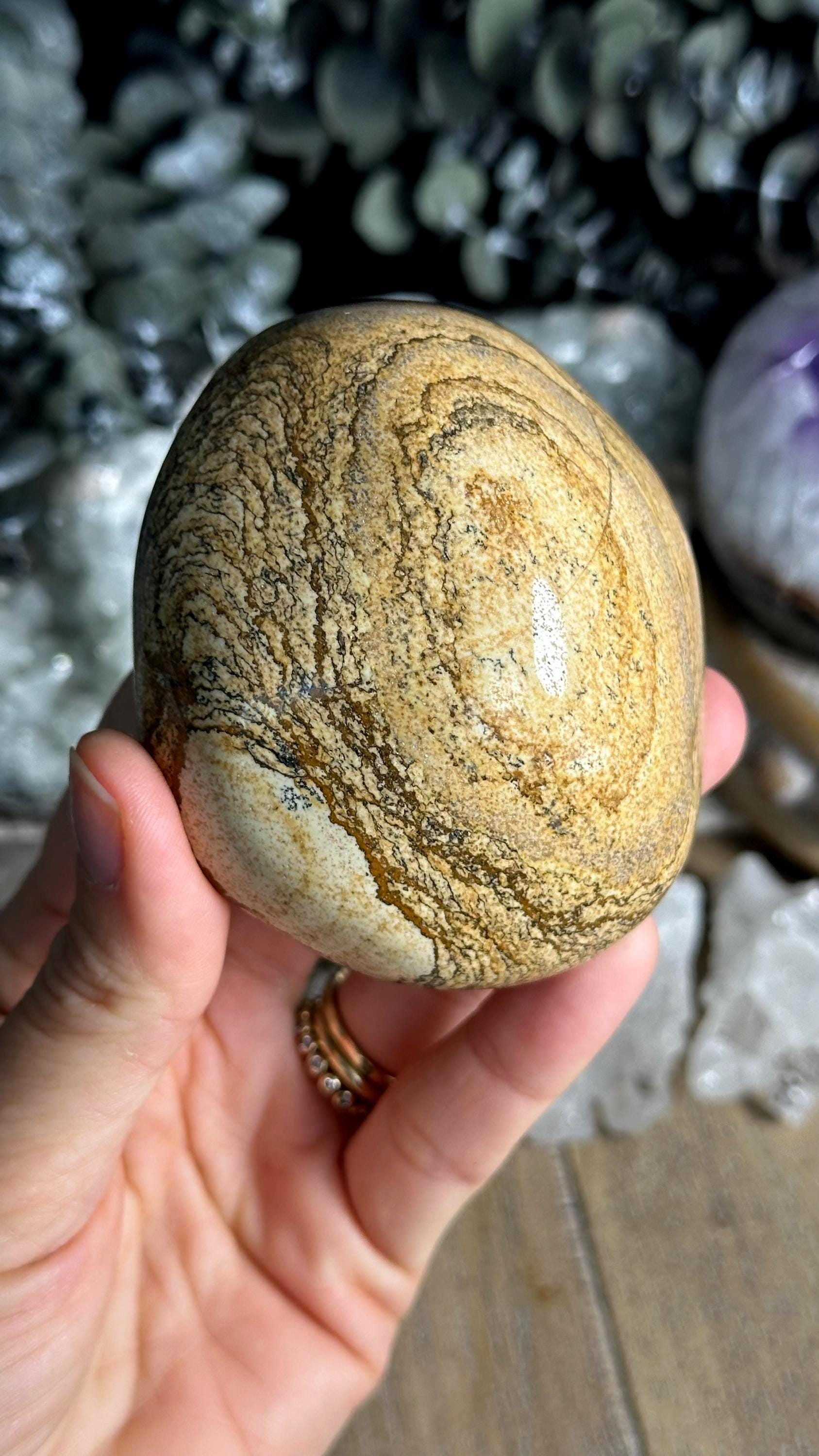 Picture Jasper Palmstone , Protection , Comfort, Nurturing