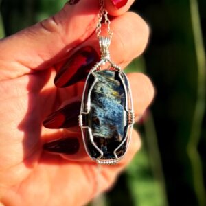 Pietersite necklace in sterling silver - for releasing negative energy and emotional turmoil - pietersite crystal - crystal necklace Pietersite necklace in sterling silver - for releasing negative energy and emotional turmoil - pietersite crystal - crystal necklace