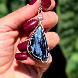 Pietersite necklace in sterling silver - for releasing negative energy and emotional turmoil - healing crystal - crystal necklace Pietersite necklace in sterling silver - for releasing negative energy and emotional turmoil - healing crystal - crystal necklace