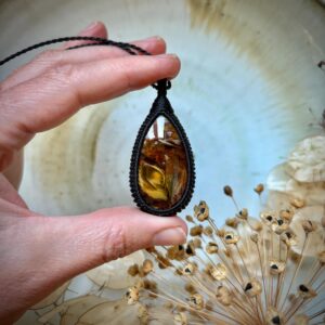 Chuncky Drop Shaped Pietersite Pendant, Macrame Necklace, Brown Pietersite, Fire Pattern, High Quality Pietersite, Warm Brown And Yellow