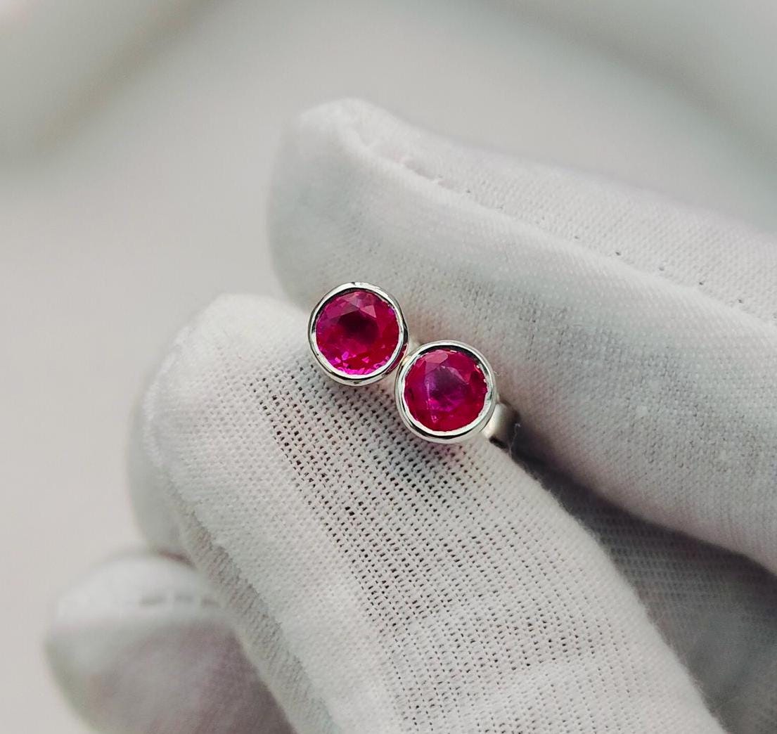 Pink Sapphire Stud Earrings, 925 Sterling Silver Stud Earrings, Round Cut Pink Sapphire Stud Earrings Hand Made Stud Lab Grown Pink Sapphire Pink Sapphire Stud Earrings, 925 Sterling Silver Stud Earrings, Round Cut Pink Sapphire Stud Earrings Hand Made Stud Lab Grown Pink Sapphire