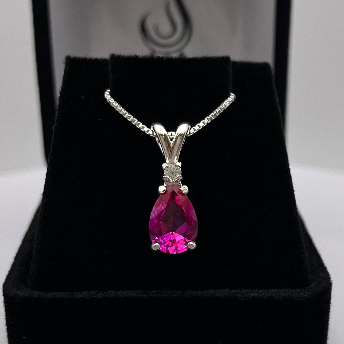 2.5ct Lab Grown Pink Sapphire Necklace With Accent Valentine Jewelry Gift 2.5ct Lab Grown Pink Sapphire Necklace With Accent Valentine Jewelry Gift