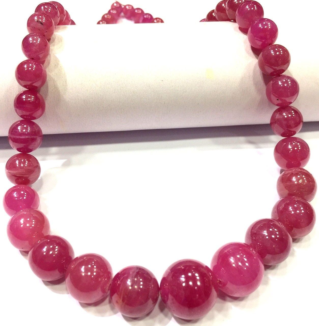 Aaa+ Extremely Beautiful~natural Pink Sapphire Beads Necklace Smooth Polished Round Beads Necklace Genuine Pink Sapphire Gemstone Beads.