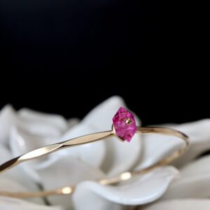 Pink Tourmaline Geo Bangle Bracelet In 14k Gold Filled And Sterling Silver - October Birthstone Jewelry Pink Tourmaline Geo Bangle Bracelet In 14k Gold Filled And Sterling Silver - October Birthstone Jewelry