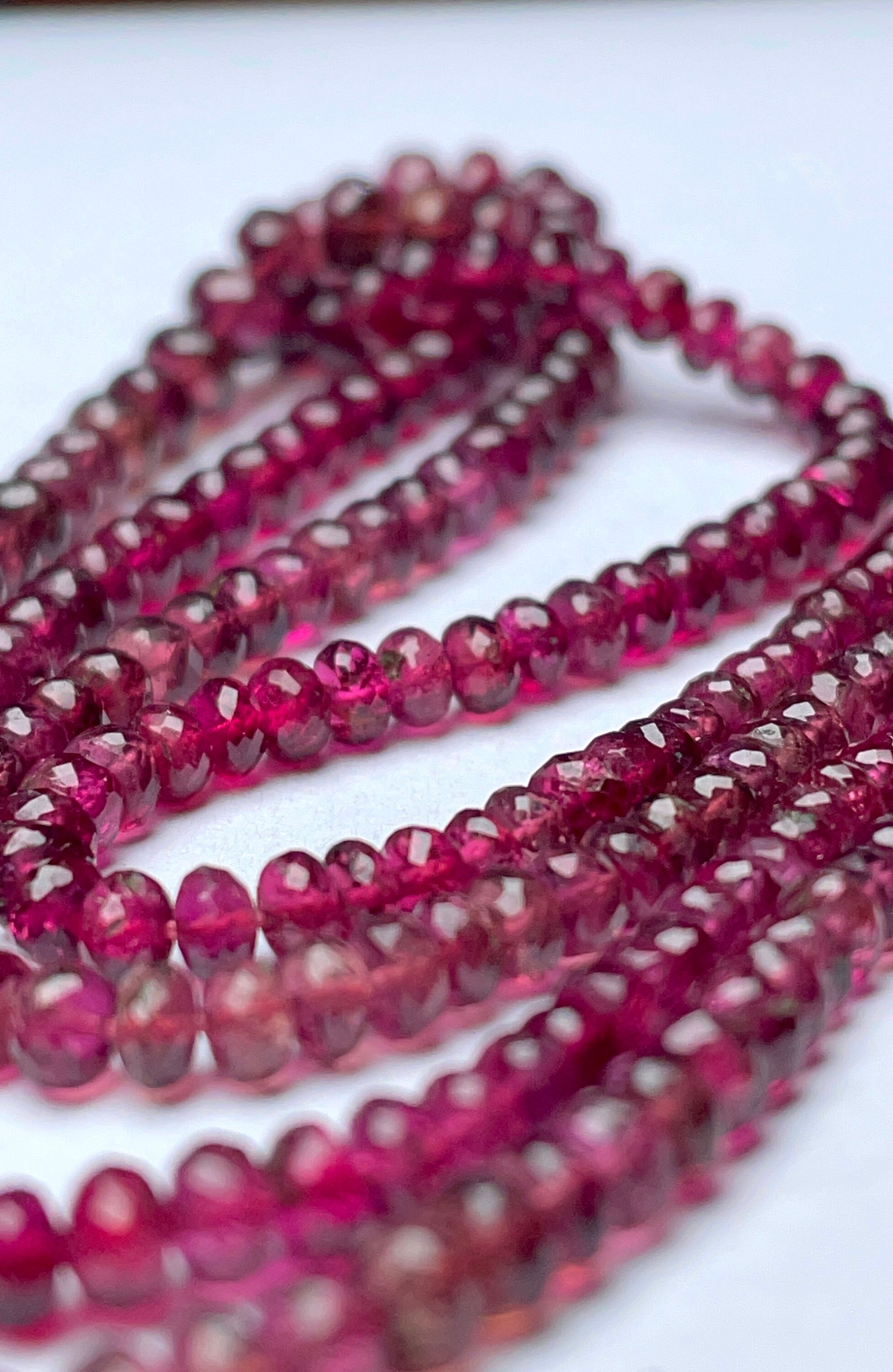 Independence Day Sale New Brand Natural Pink Tourmaline Rondelle Faceted Beads,tourmaline 3-5.5 Mm, 16 Inches Strand An Amazing Item Independence Day Sale New Brand Natural Pink Tourmaline Rondelle Faceted Beads,tourmaline 3-5.5 Mm, 16 Inches Strand An Amazing Item