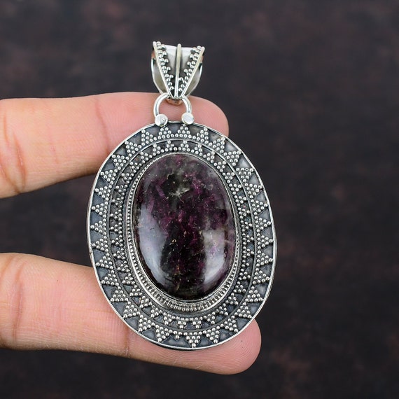 Handmade Pink Tourmaline 925 Sterling Silver Pendant: Ethnic Vintage Jewelry