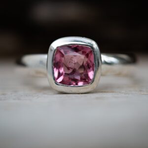 Pink Tourmaline Sterling Silver Ring, Size 7.5 Pink Tourmaline Sterling Silver Ring, Size 7.5