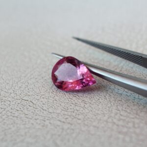 Hot Pink Tourmaline Loose Stone 7x10mm Pear Cut Natural Gemstone 1.57ct Hot Pink Tourmaline Loose Stone 7x10mm Pear Cut Natural Gemstone 1.57ct