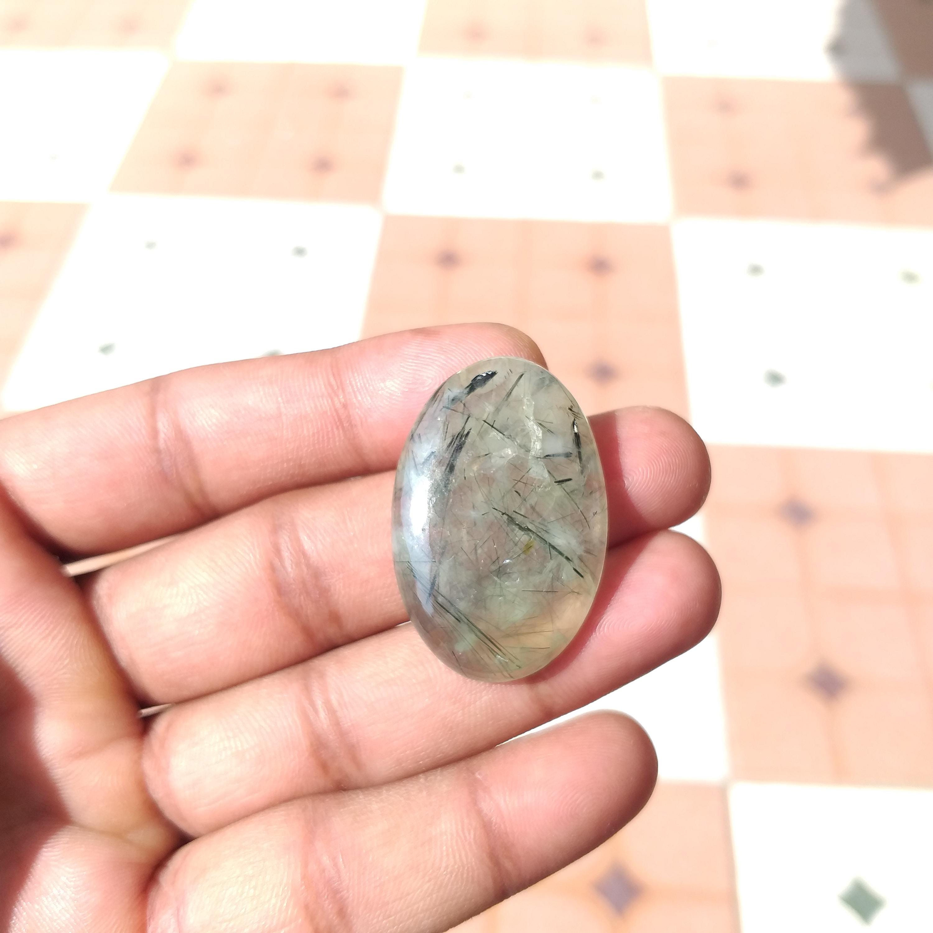 Prehnite Gemstone Cabochon : Oval Shap Jewelry Stone - 58 Carat (37x24x6 Mm)