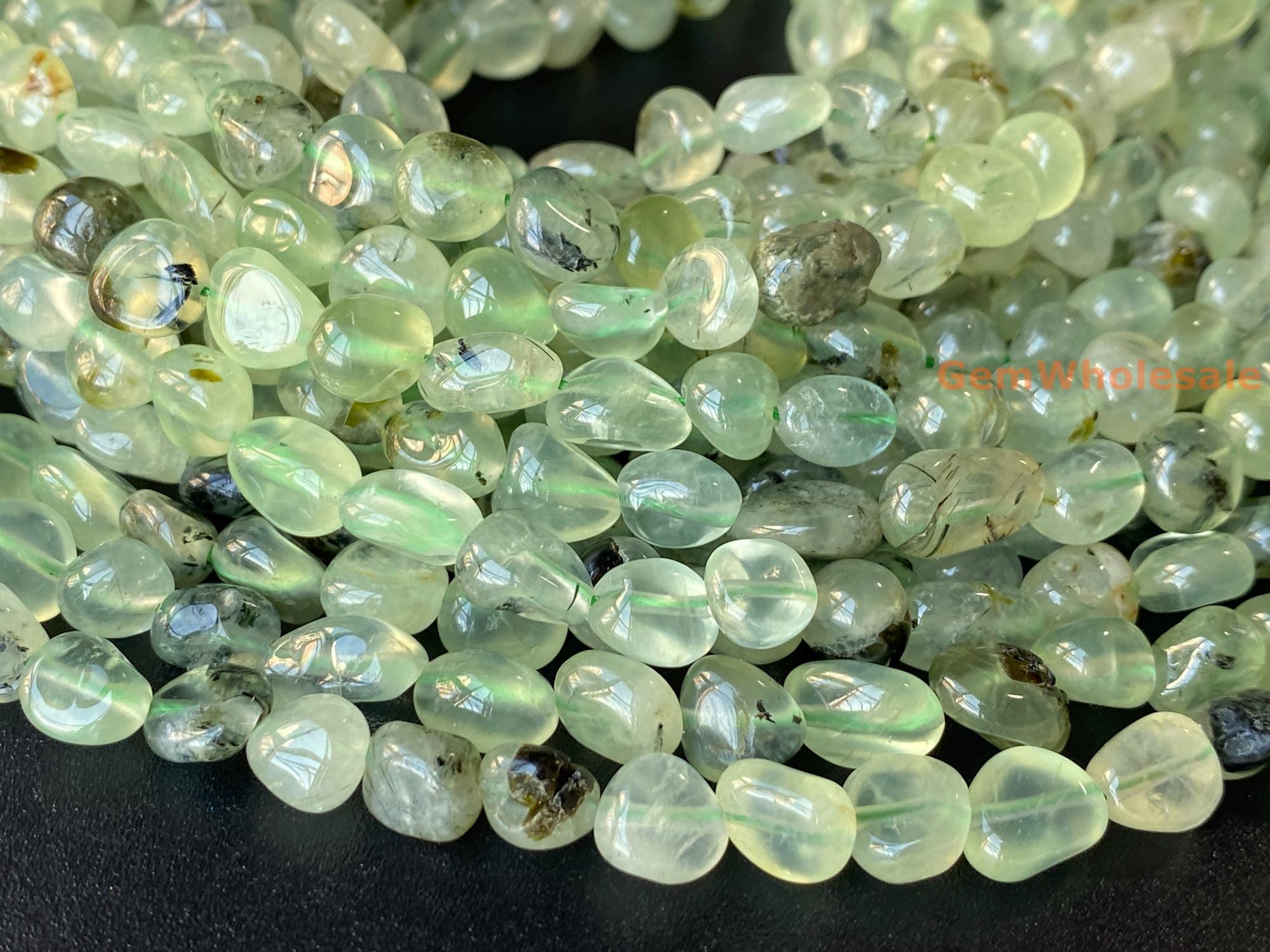 15.5" 6~8mm Natural Green Prehnite Pebbles Beads, Potato Beads, Small Nugget Beads Yglf