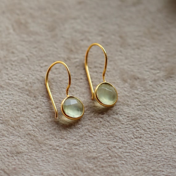 Handmade Prehnite Gemstone Earrings: 925 Sterling Silver Dangle Drop Handmade Prehnite Gemstone Earrings: 925 Sterling Silver Dangle Drop