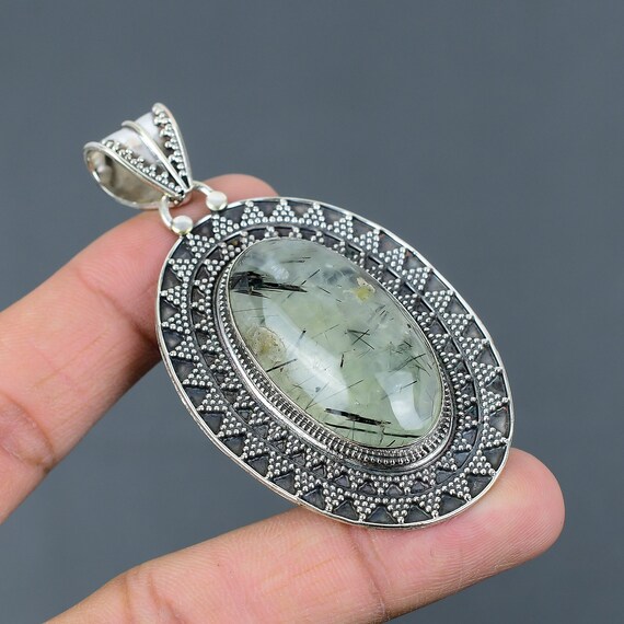 Moss Prehnite 925 Sterling Silver Pendant - Handmade Vintage Jewelry Moss Prehnite 925 Sterling Silver Pendant - Handmade Vintage Jewelry