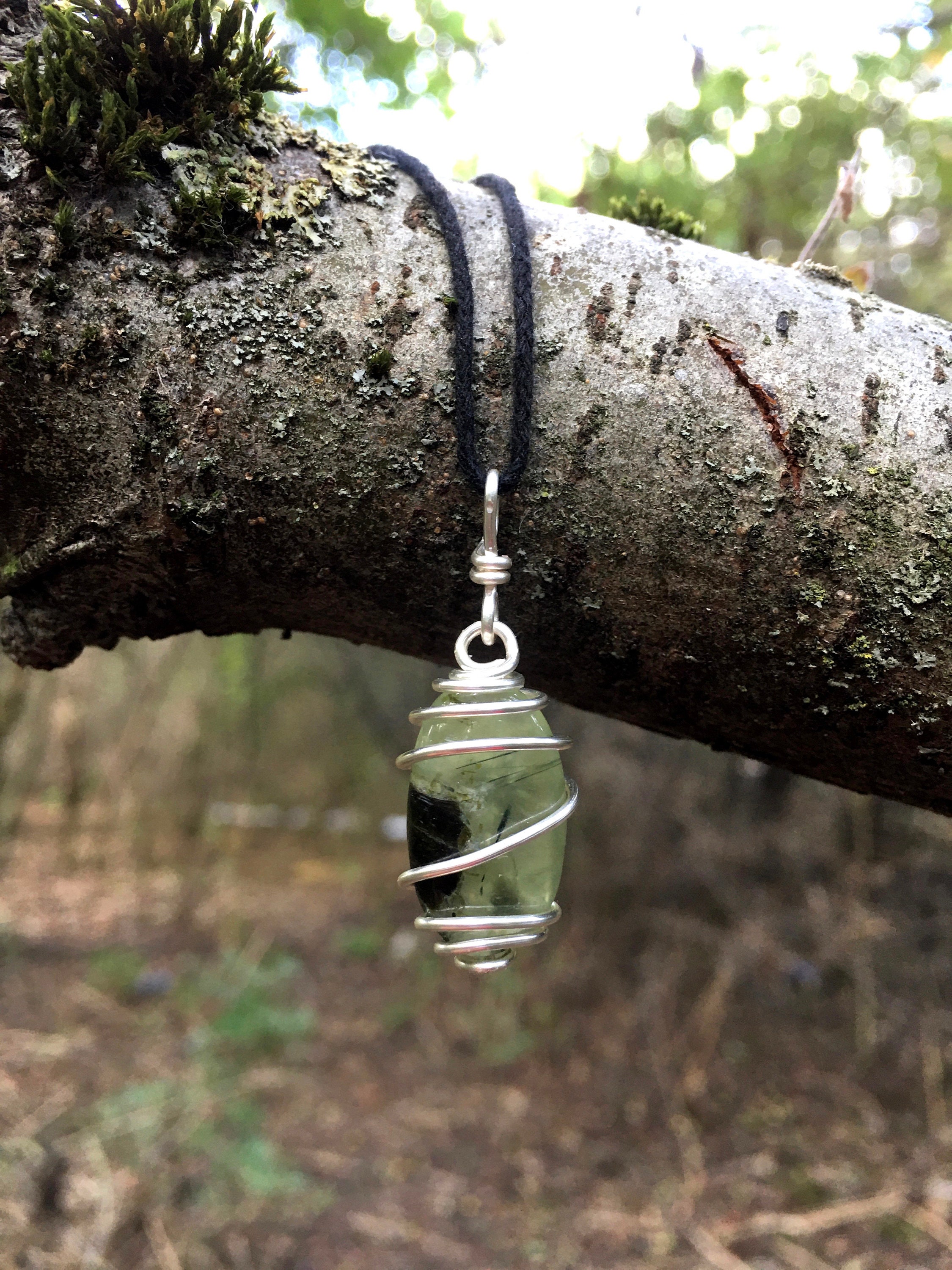 Oval Prehnite Pendant Necklace: Jewellery Gifts, Sacred Love Stone
