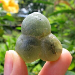 Green Spherical Prehnite Crystal Cluster Rough. 130.85 Crt Or 26.1 Gram