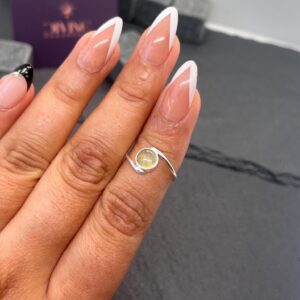 Green Prehnite 925 Sterling Silver Round Shape Gemstone Ring Green Prehnite 925 Sterling Silver Round Shape Gemstone Ring