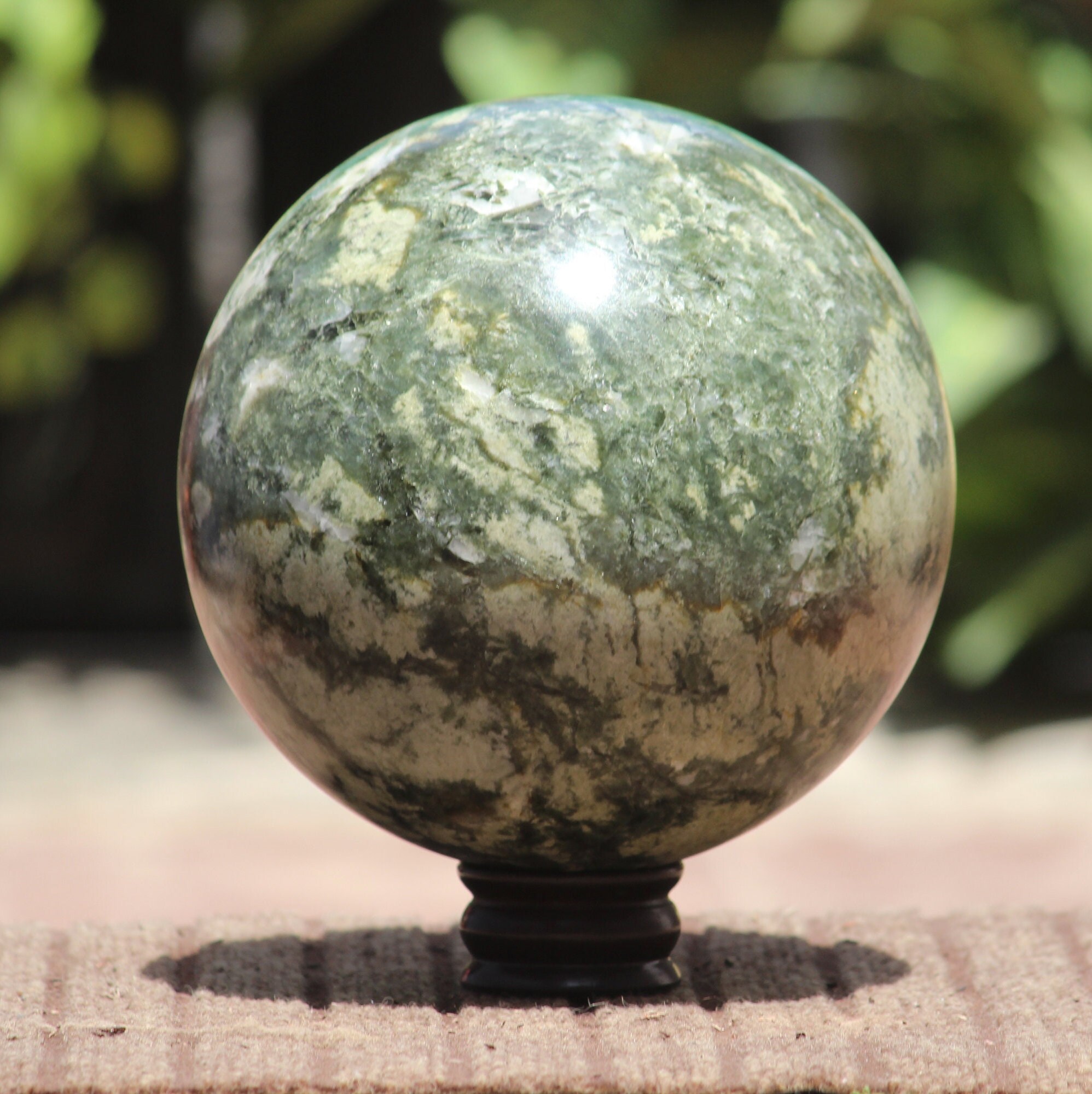 190mm Green Prehnite Sphere: Healing Chakra Stone, Aura Reiki Meditation (12.100kg)