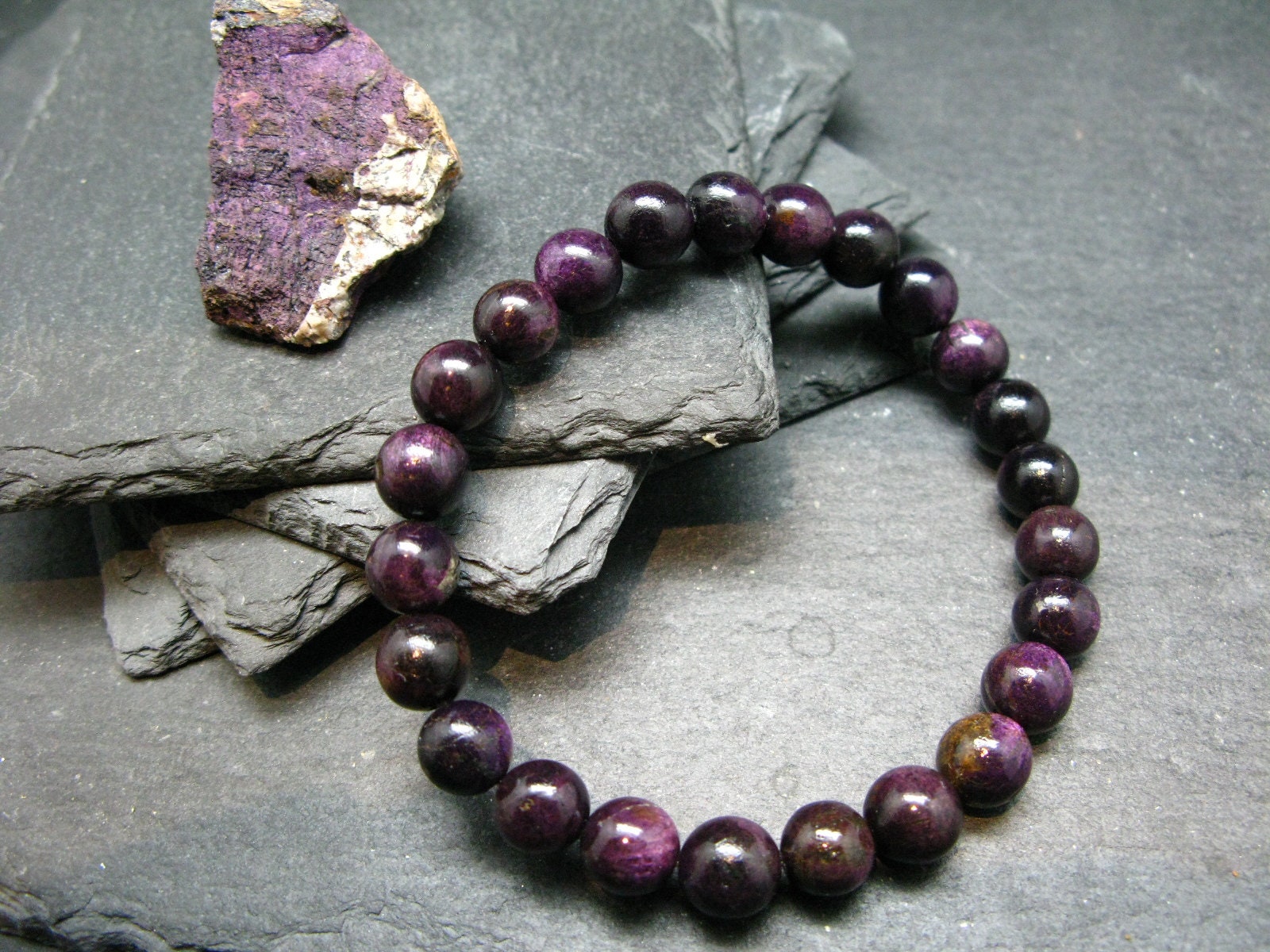 Purpurite Genuine Bracelet ~ 7 Inches ~ 8mm Round Beads
