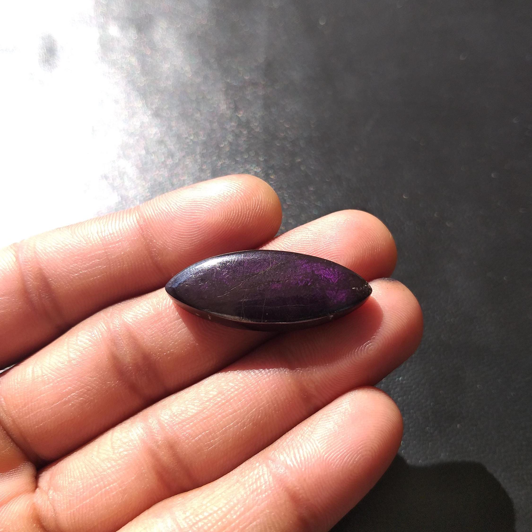 31 Carat Purpurite Cabochon: Marquise Gemstone Pendant (35x14x7 Mm