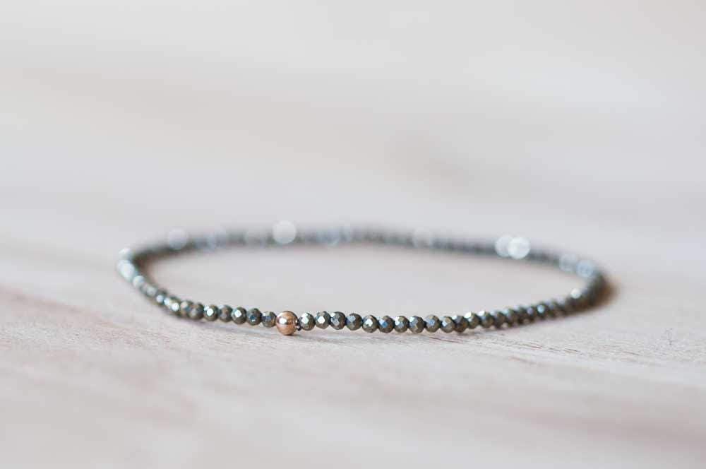 Delicate Pyrite Stretch Bracelet, Beaded Pyrite Jewelry, Gemstone Elastic Stacking Bracelet, Minimal Simple Fools Gold