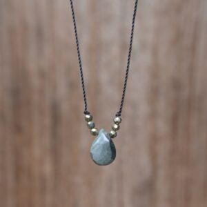 Cat's Eye And Pyrite Tiny Gem Necklace 16 Inches Cat's Eye And Pyrite Tiny Gem Necklace 16 Inches