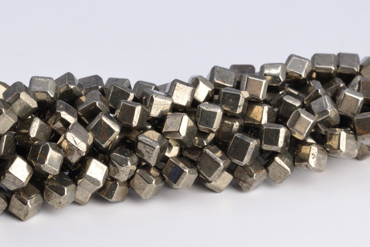 6mm Copper Pyrite Beads Cube Diagonal Drilled Aaa Genuine Natural Gemstone Full Strand Loose Beads 15.5" Bulk Lot 1,3,5,10,50 (104651-1267) 6mm Copper Pyrite Beads Cube Diagonal Drilled Aaa Genuine Natural Gemstone Full Strand Loose Beads 15.5" Bulk Lot 1,3,5,10,50 (104651-1267)