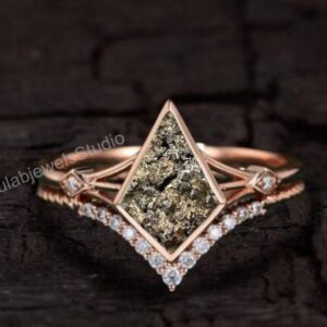 Raw Pyrite Kite Ring, Leo Birthstone Jewelry, Engagement Stone Ring Raw Pyrite Kite Ring, Leo Birthstone Jewelry, Engagement Stone Ring