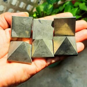 Pyrite Crystal Pyramid: Money Stone Career Growth Success Luxury Wealth Attraction Rekie Healing Vastu Goodluck Prosperity Protection