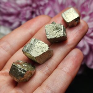 Natural Pyrite Cube: Fool's Gold Cubic Pyrite Crystal (10-15mm)
