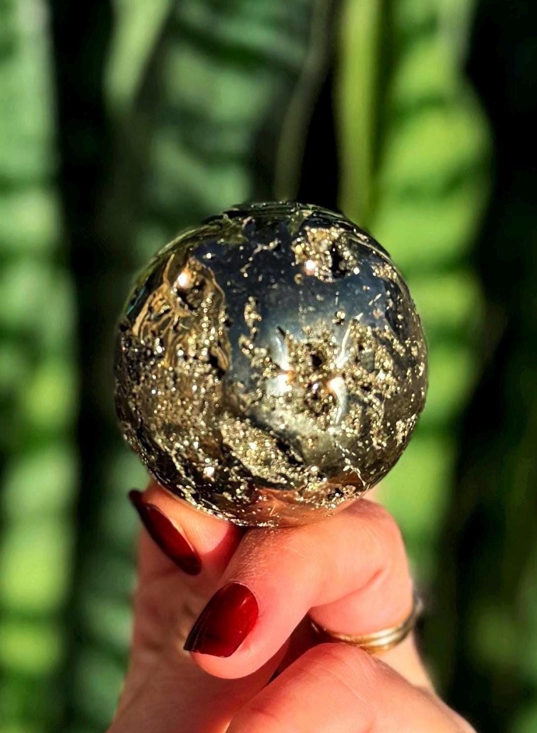 Pyrite Sphere W/ Stand For Manifesting Prosperity & Abundance - Solar Plexus Chakra - Pyrite Crystal