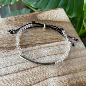 Adjustable Quartz Crystal Bracelet: Gemstone Jewelry Adjustable Quartz Crystal Bracelet: Gemstone Jewelry