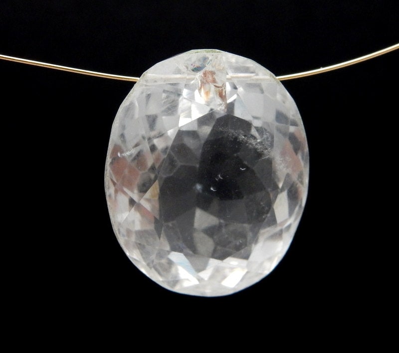 Oval Briolette Bead - Faceted Crystal Quartz Drilled Cabochon (rk36b16-05) Oval Briolette Bead - Faceted Crystal Quartz Drilled Cabochon (rk36b16-05)