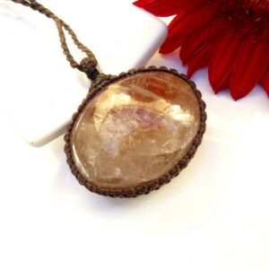 Hematoid Quartz crystal necklace, Reiki Healing jewelry, Quartz necklace, Etsy crystal jewelry, gemstone necklace, macrame necklace