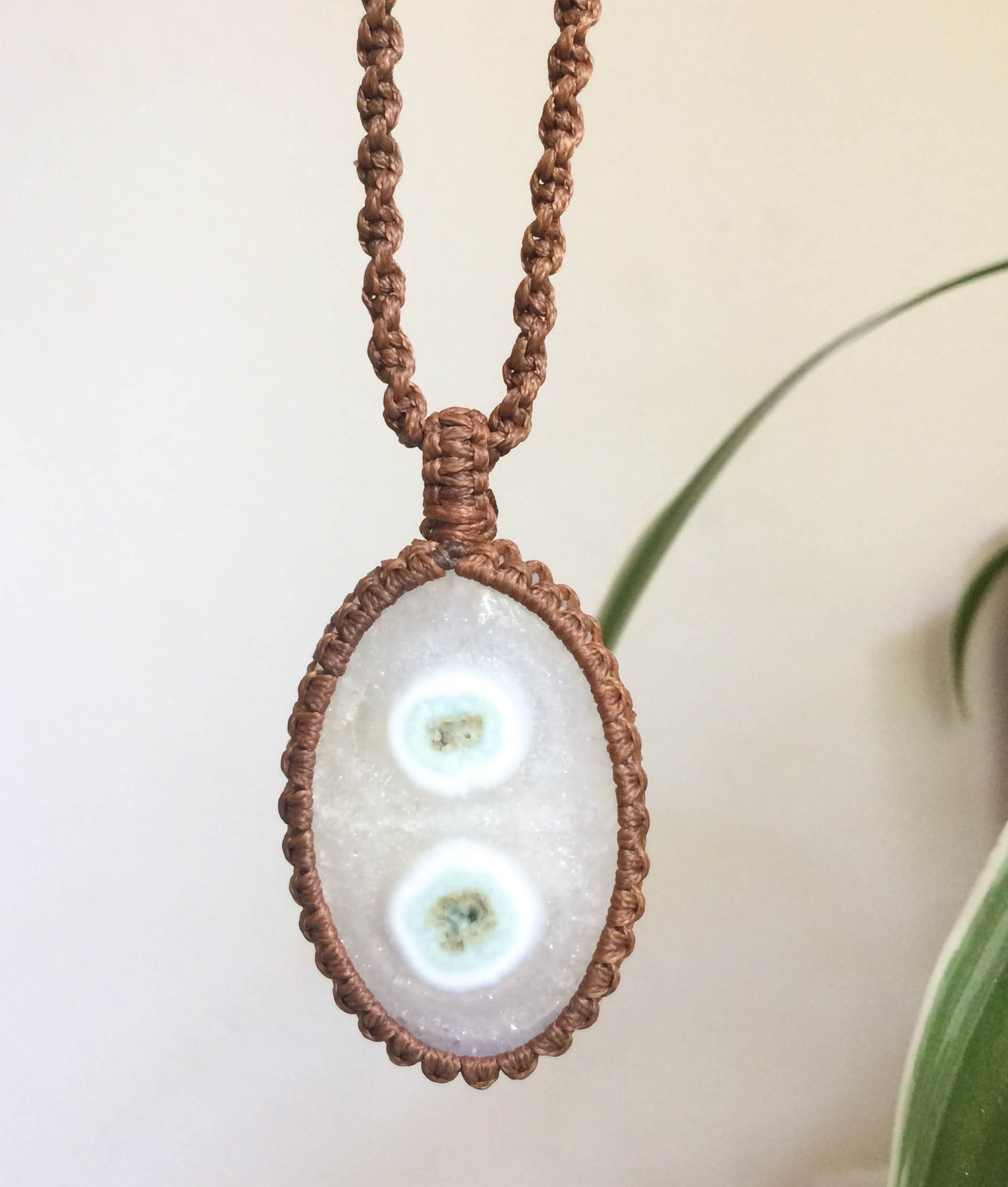 Solar Quartz Necklace, Eye Stone Necklace, Natural Solar Quartz, Eye Bulb Necklace, Macrame Necklace, Solar Quartz Jewelry, Protective Stone