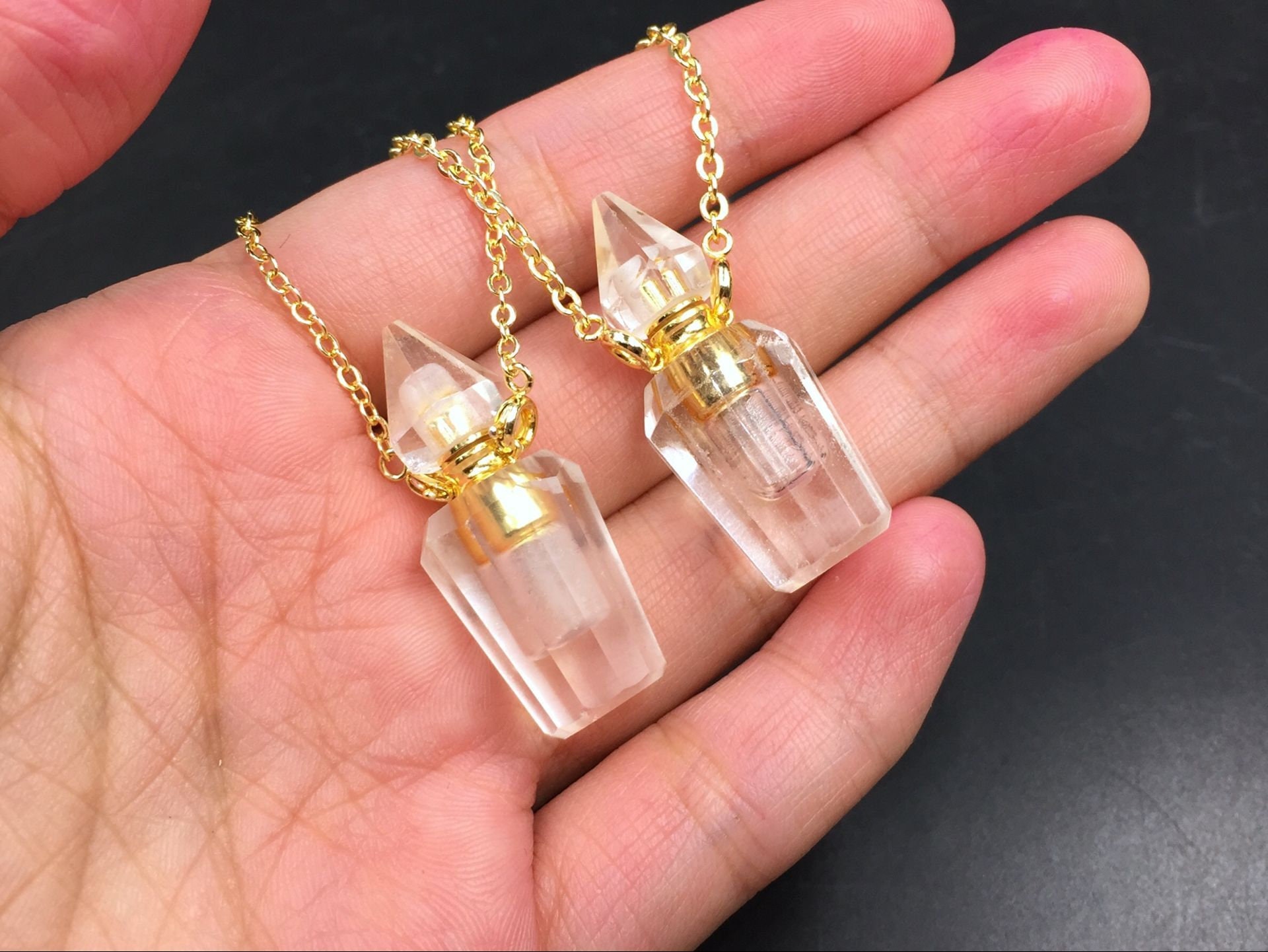 Clear Quartz Crystal Perfume Bottle Necklace Pendant Essential Oil Diffuser Essential Oil Bottle Pendant Gemstone Crystal Scent Bottle