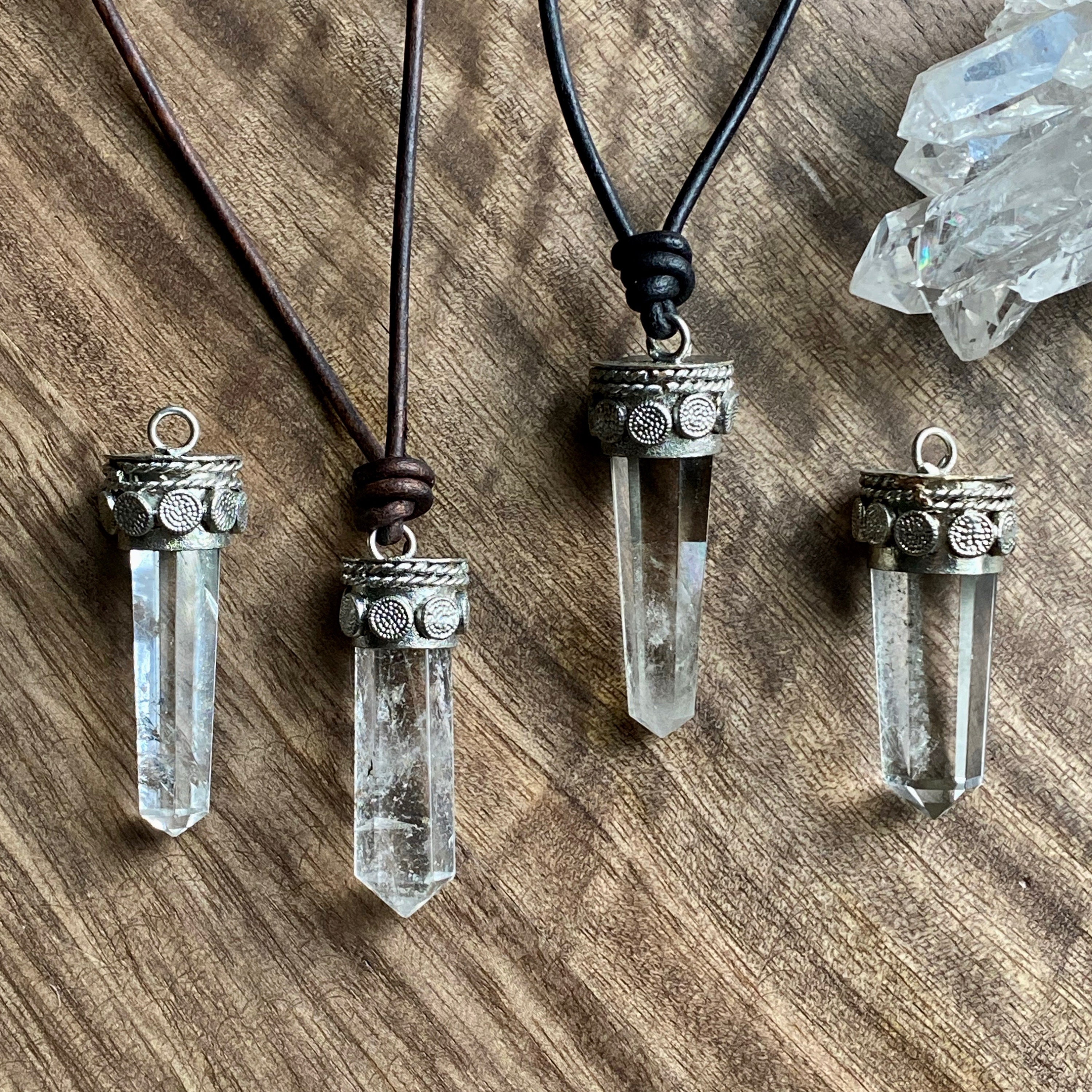 Mens Quartz Point Necklace, Mens Leather Cord Pendant Necklace, Crystal Necklace,men's Necklace,man Stone Necklace,himalayan Quartz Necklace