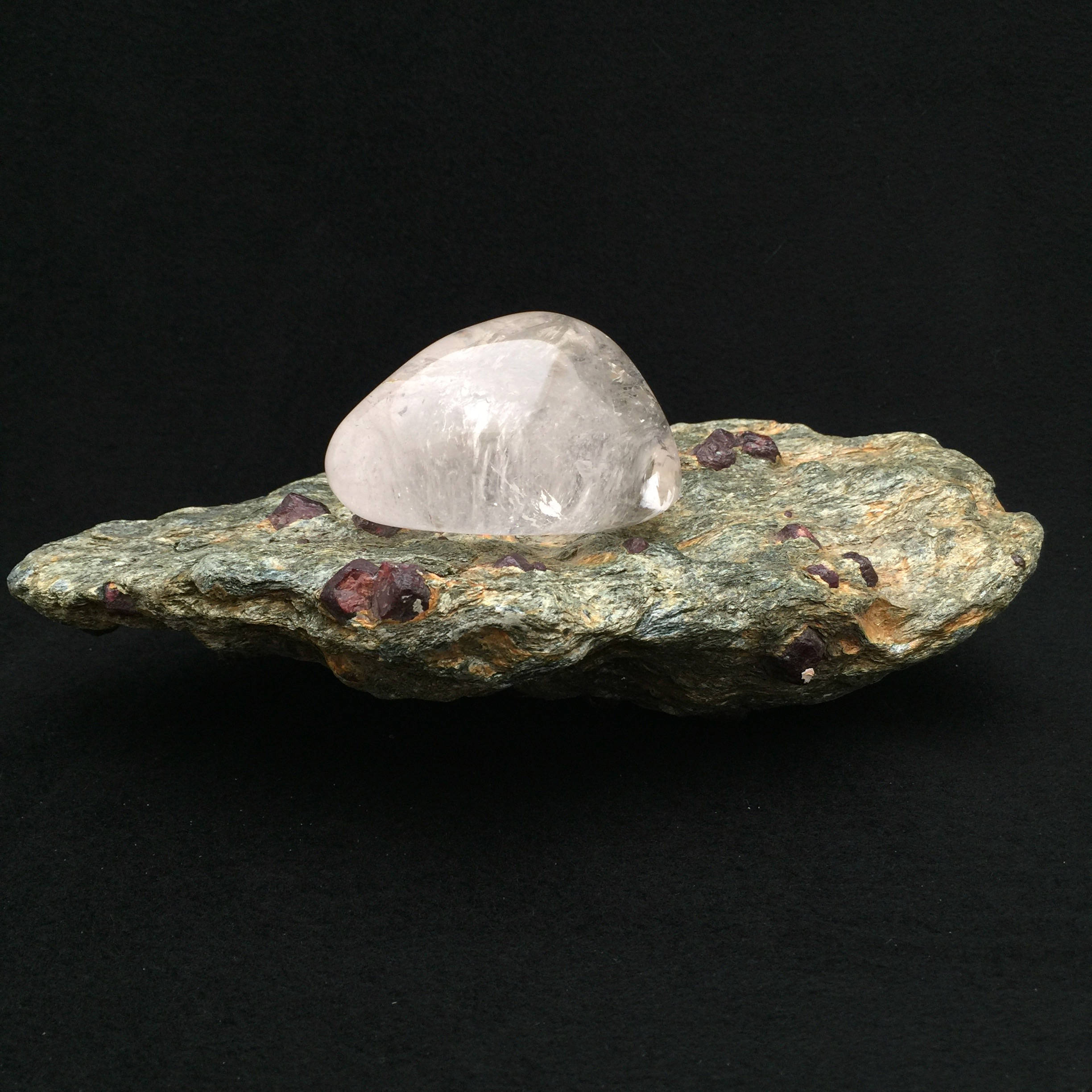Polished Quartz Crystal Massage Wand (m-16) Polished Quartz Crystal Massage Wand (m-16)