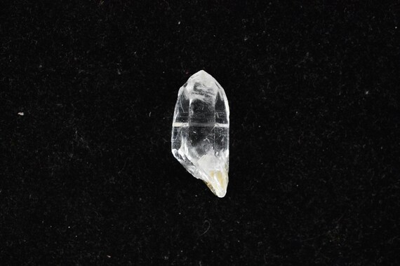 Brazilian Lemurian Quartz Crystal | Raw Reiki Healing Stone (10.96gm)