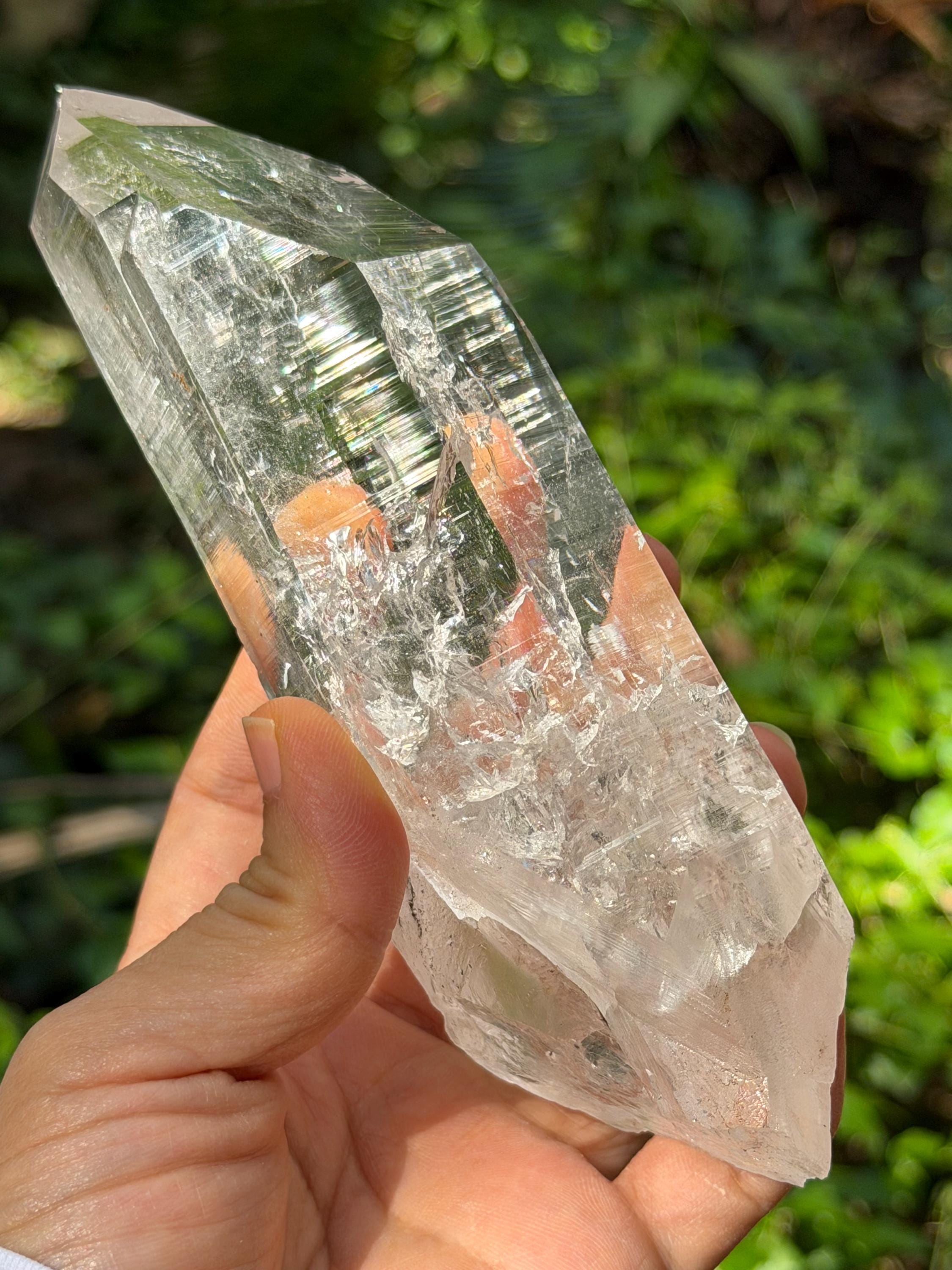 Clear Himalayan Quartz Shining Mosaic Rainbow Crystal/energy/reiki/healing/meditation/collection/specimen-400 G Clear Himalayan Quartz Shining Mosaic Rainbow Crystal/energy/reiki/healing/meditation/collection/specimen-400 G