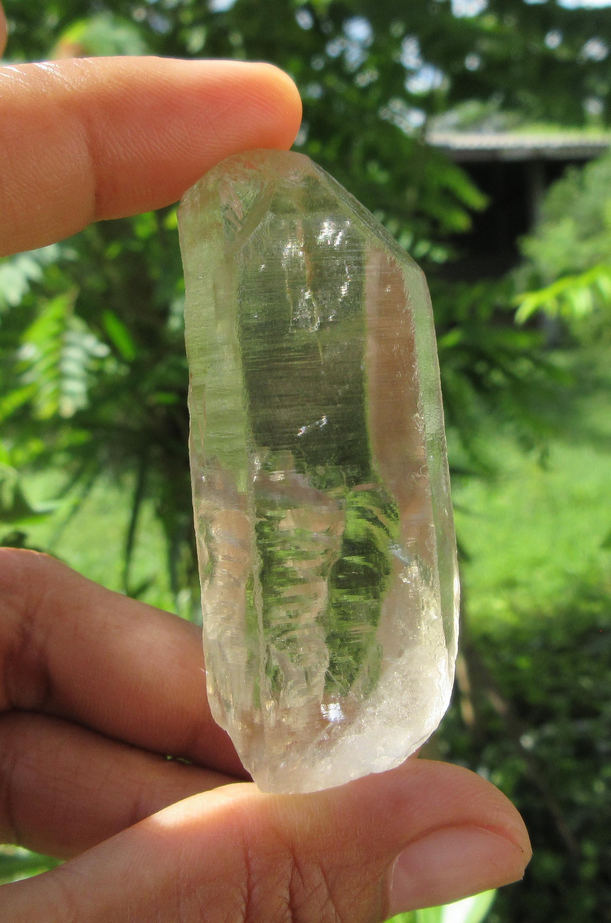 Raw Quartz Crystal: Transparent Healing Stone (61 Grams)