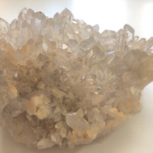 Large Clear Quartz Crystal Cluster: Healing Energy Stone (555 Grams)