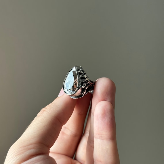 Gorgeous Natural Rock Crystal Quartz Silver Ring, Oak Leaf Design Quartz Statement Ring, Art Nouveau Style, Fathers Special Collection Piece Gorgeous Natural Rock Crystal Quartz Silver Ring, Oak Leaf Design Quartz Statement Ring, Art Nouveau Style, Fathers Special Collection Piece