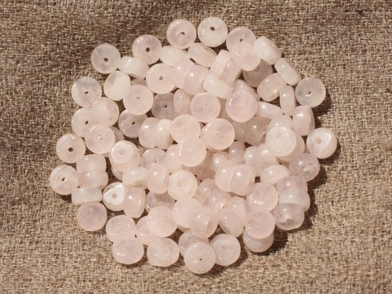 Fil 39cm 150pc Env - Perles De Pierre - Quartz Rose Rondelles Heishi 4x2mm Fil 39cm 150pc Env - Perles De Pierre - Quartz Rose Rondelles Heishi 4x2mm