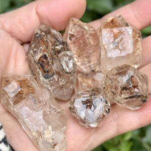 You Pick! Ancient-mined Skeletal Quartz Fenster Crystal/Red Mud Window Skeleton Crystal/Energy Crystal/Palm-size Quartz/Crystal Healing