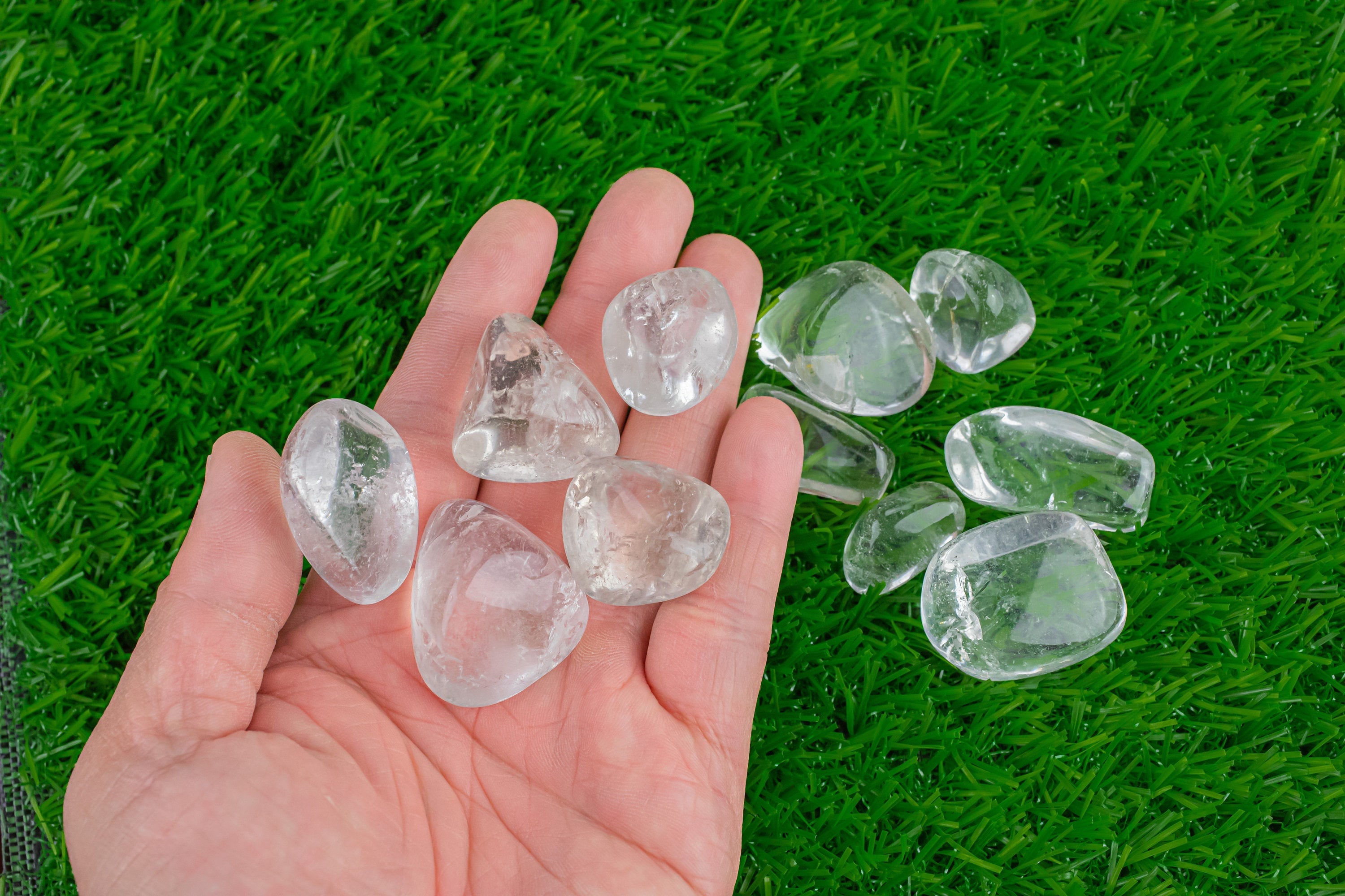 1 Pc Natural Clear Quartz Medium Large Tumbled Stone- 0.8-1.5 Inch G16