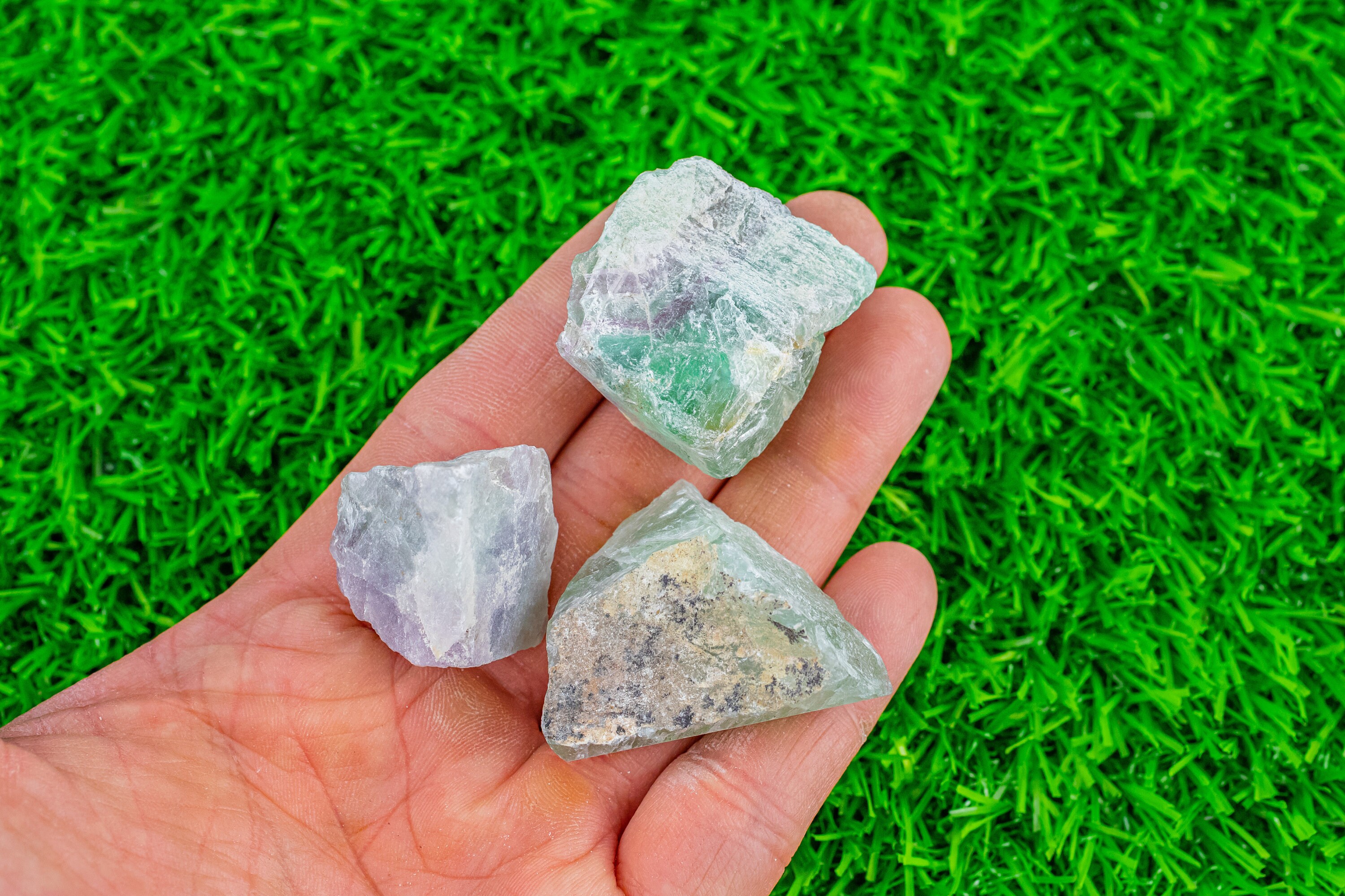 1 Bag- Rough Natural Rainbow Fluorite Chunks Gemstone- .75-1.25 Inch- 100 Grams- 3.5 Ounces 1 Bag- Rough Natural Rainbow Fluorite Chunks Gemstone- .75-1.25 Inch- 100 Grams- 3.5 Ounces