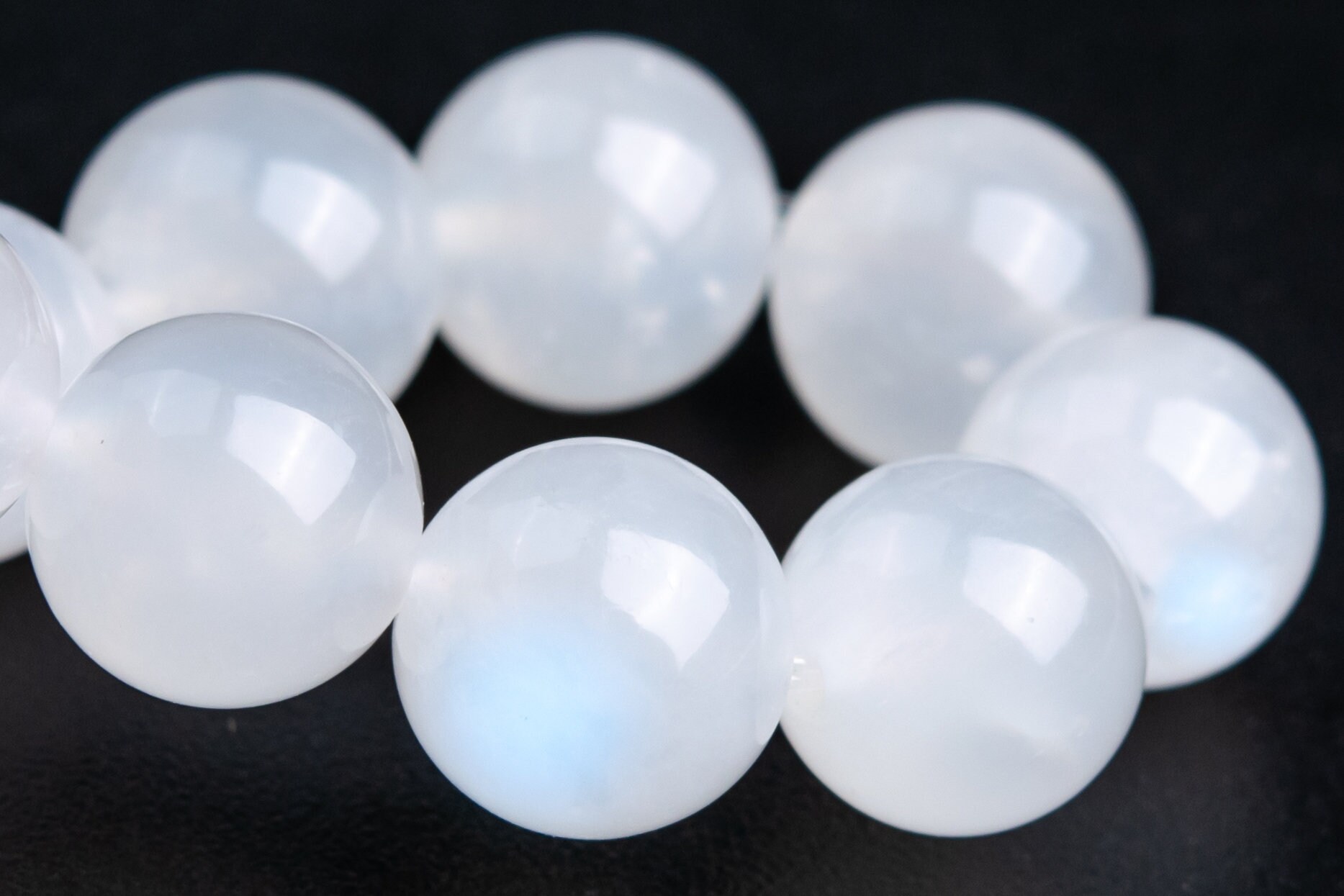 8-9mm Rainbow Moonstone Beads Bracelet India Grade A+ Genuine Natural Round Gemstone 7.5" (118569h-4040)