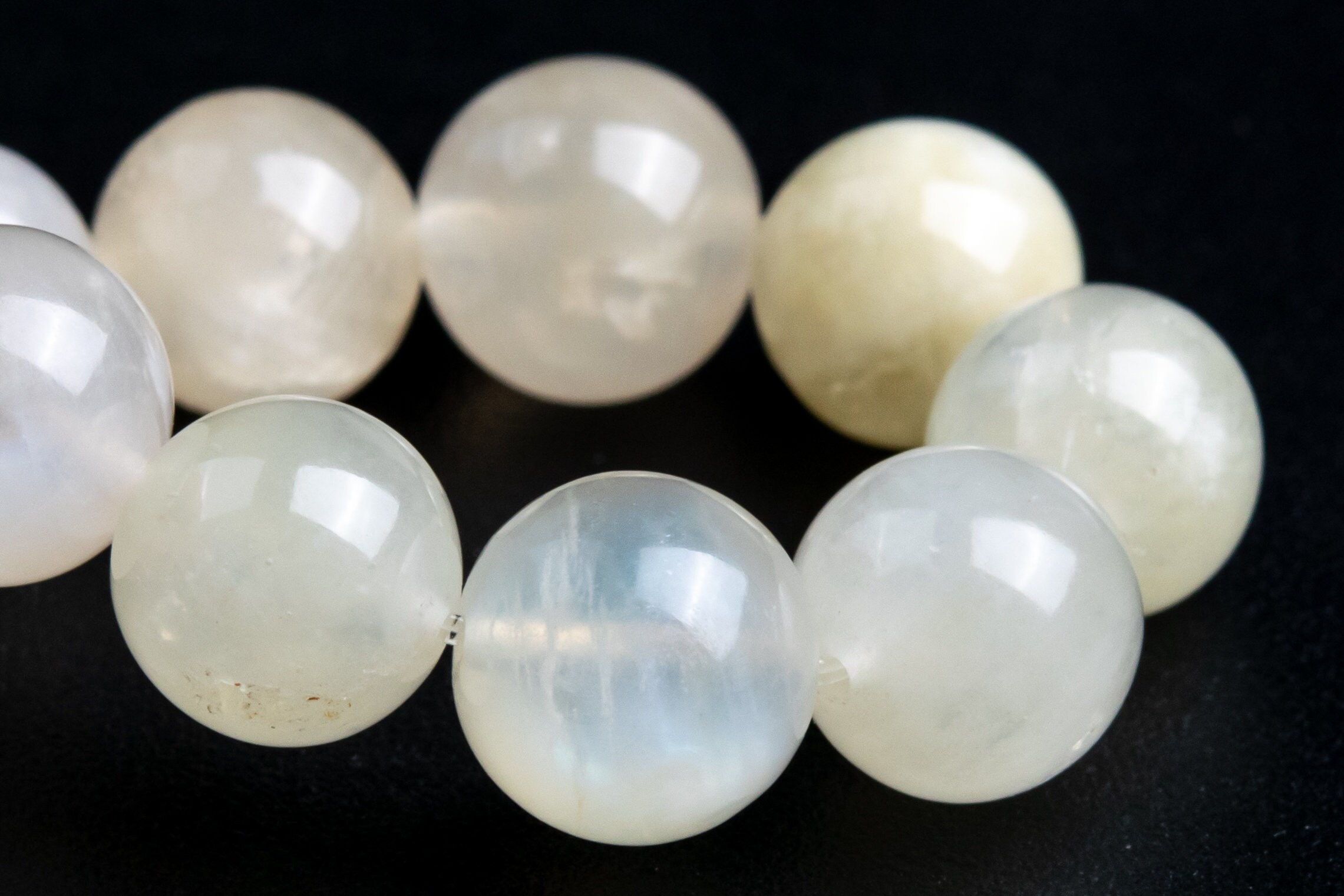 8mm Milky Yellow Rainbow Moonstone Beads Bracelet Grade Ab Genuine Natural Round Gemstone 7.5" (118212h-4087)